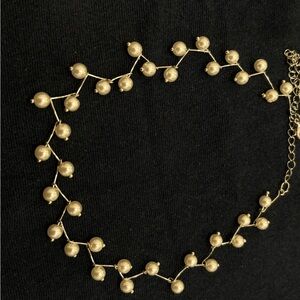 Elegant Gold Pearl Necklace